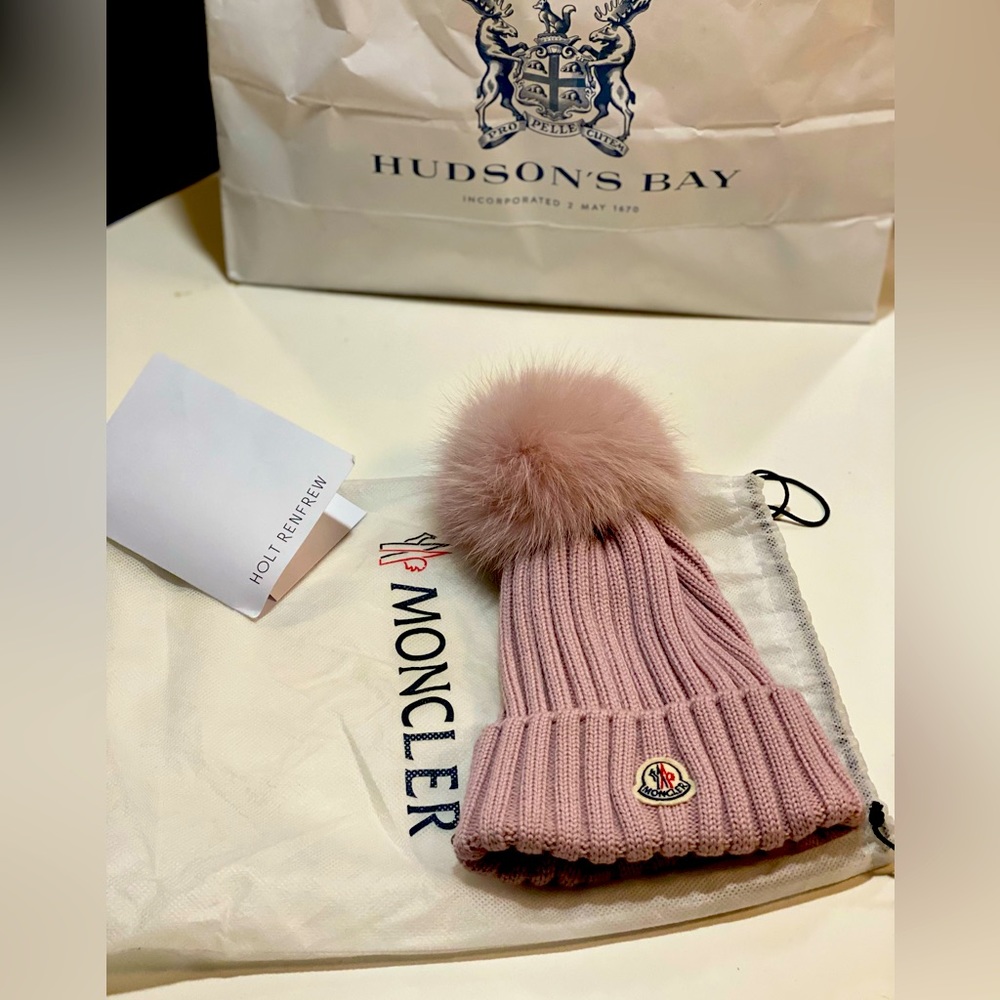 Brand New Authentic MONCLER
Pink Pom Pom Beanie